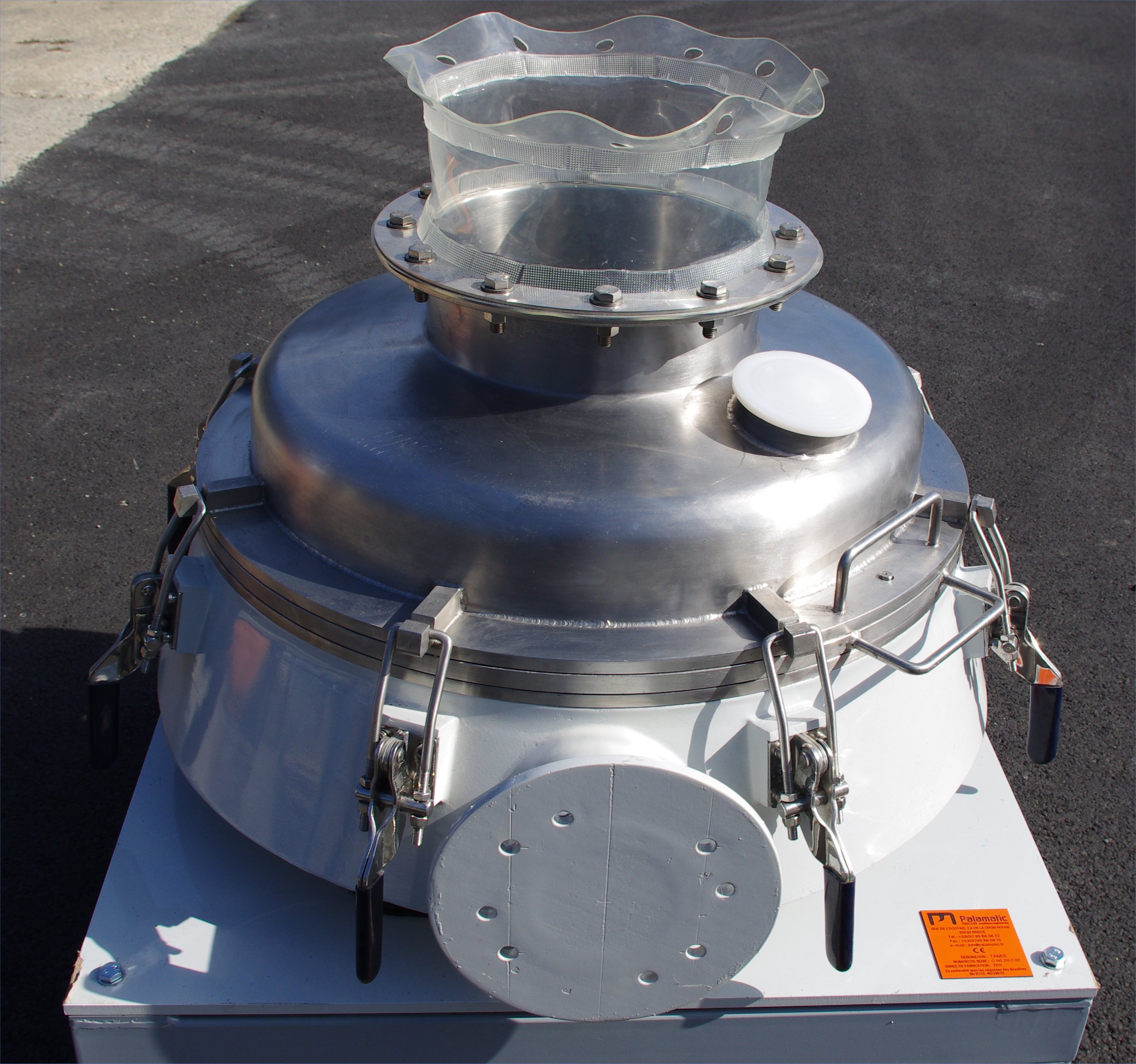complete vibratory sifter