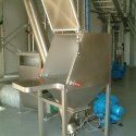 manual sacks dumping unit with cip